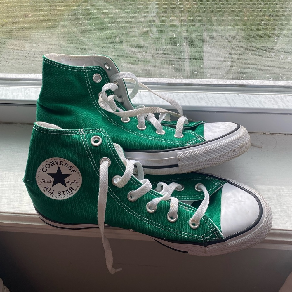 Green Converse